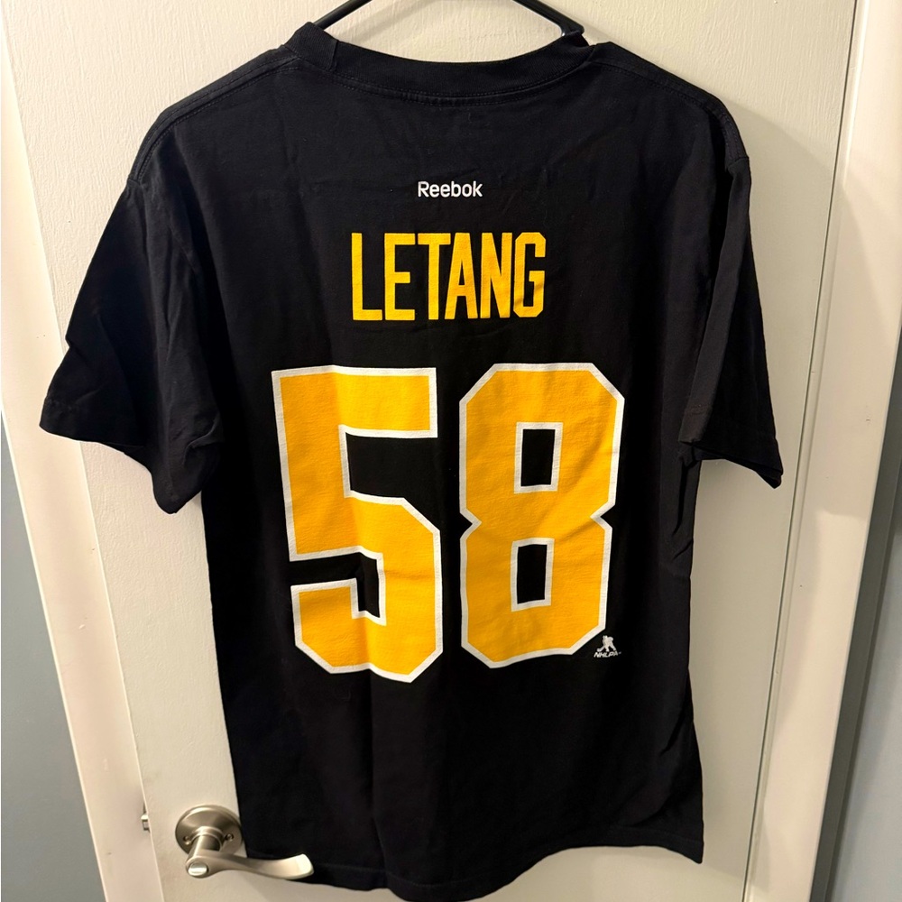 Pittsburgh Penguins
Kris Letang 
T-shirt jersey